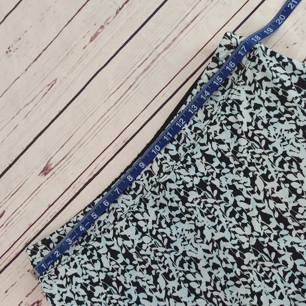 Tranquility by Colorado Clothing skort, skirt shorts, patterned, women's large - Picture 8 of 8